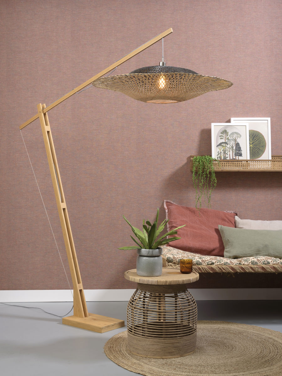 Lampadaire Kalimantan XL avec abat-jour en Bambou naturel au design naturel par Good & Mojo